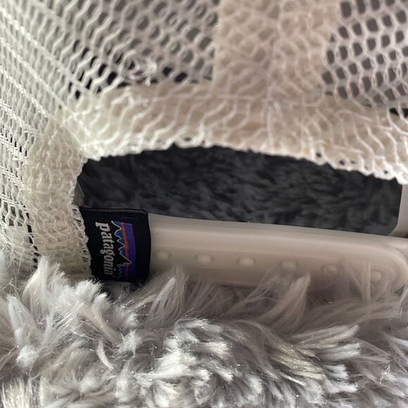 Patagonia Hat Cap Mens Adjustable Gray White Fitz Roy Trout Trucker Hat Mesh - Picture 7 of 11